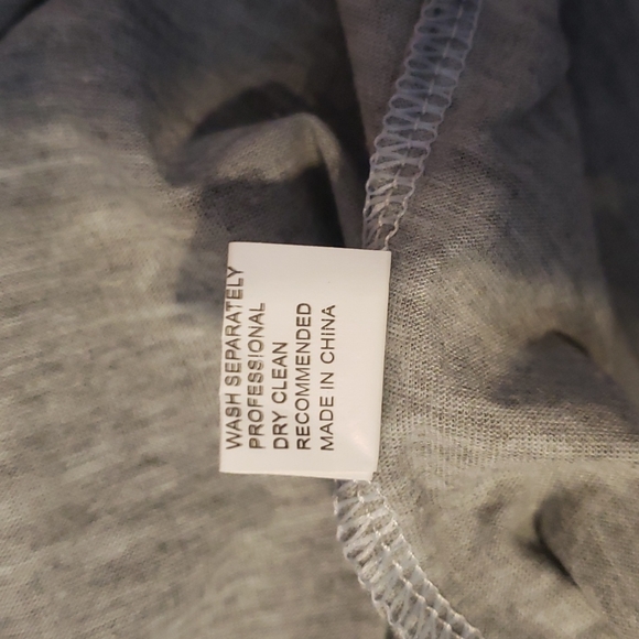 NWOT  Grey Cold Shoulder Shirt - Picture 5 of 6